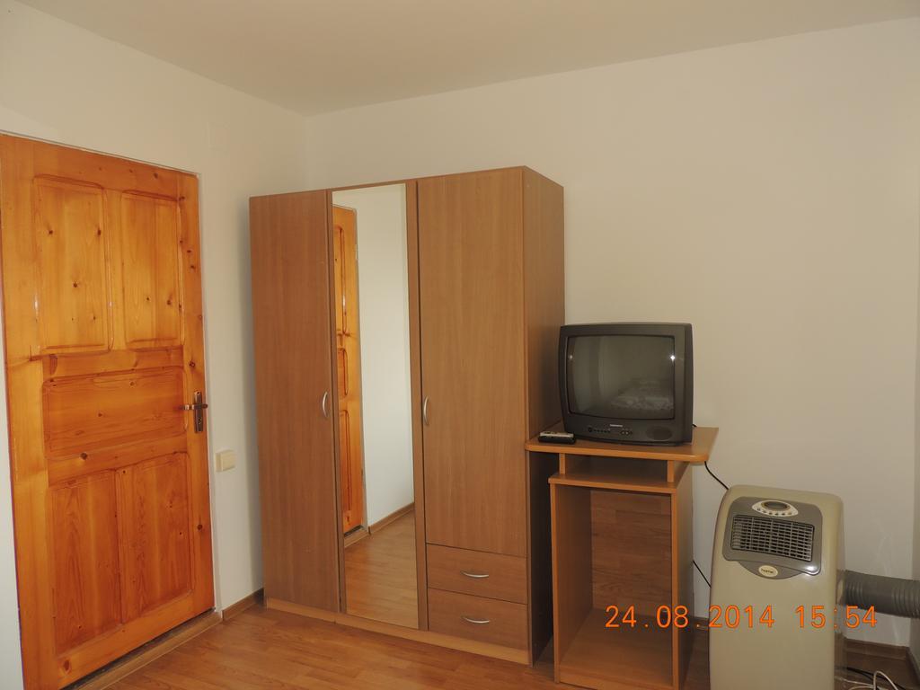 Pensiunea Iulia Sulina Zimmer foto